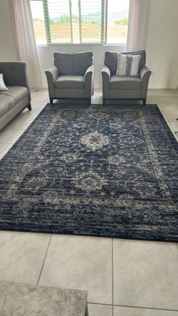Area  rug  8 x 10