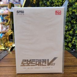 5Pro Studio Robot Taekwon V Figure