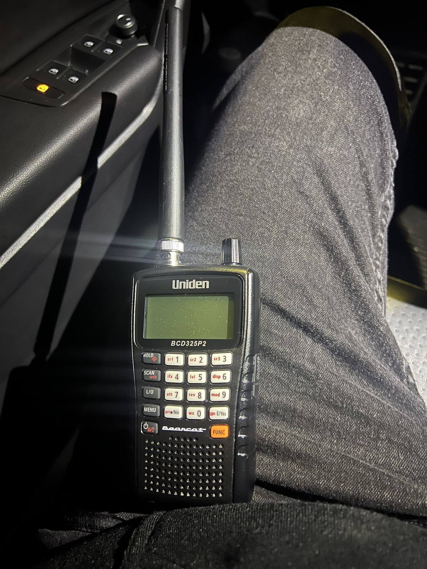 Police Scanner Uniden Bearcat BCD325P2