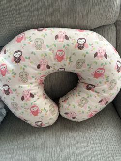Boppy pillow