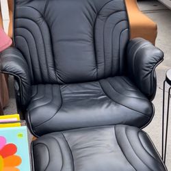 Chairs, Purses, shoes and Art