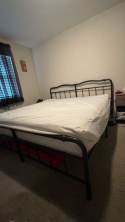 King size bed and bedframe