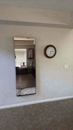 lululemon studio mirror