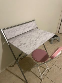 Table & chair