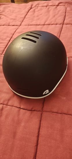 Retrospec remi adult bike helmet.