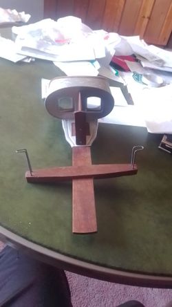 ANTIQUE SUN SCULPTURES U&U STEREOVIEWER