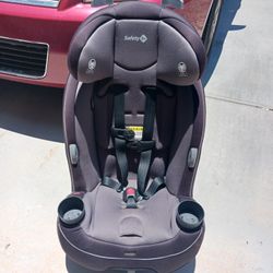 clean Safety 1st Adjustable Car Seats $40 firm must pick up Broadway and apache buckeye az cash only pls thanks 😊 