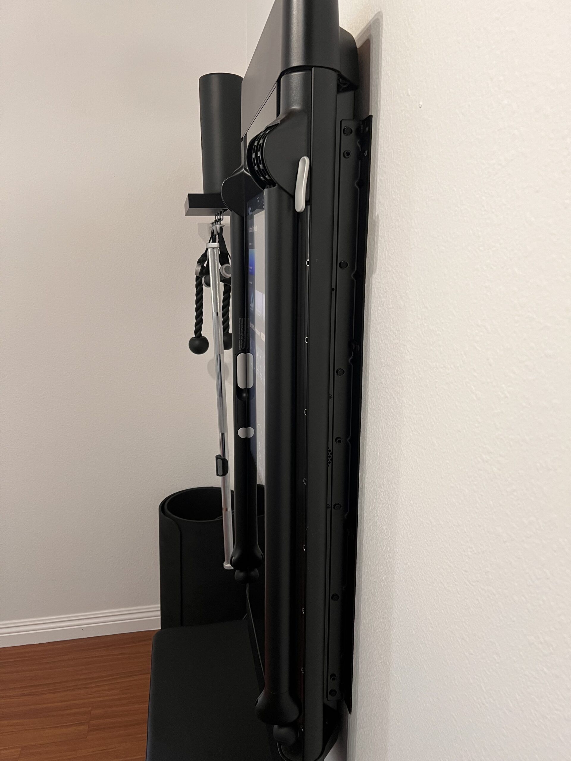 2022 Tonal Home Gym Very Good Condition 51-200 Rides - Columbus, OH