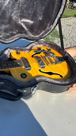 Epihone Guitar