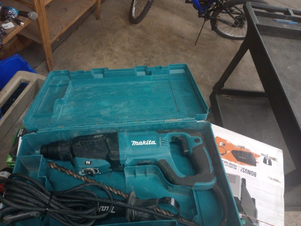 Makita Hammer Drill
