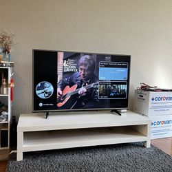 LG 4K TV 55”