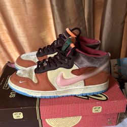 Nike Chocolate Milk Dunks