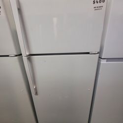 GE Refrigerator 