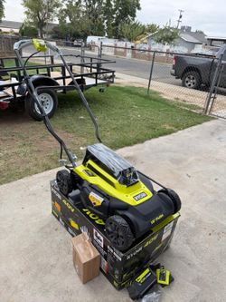 RYOBI
40V 18 in. 2-in-1 Cordless Battery Walk Behind Push Lawn Mower with 6.0 Ah Battery and Charger