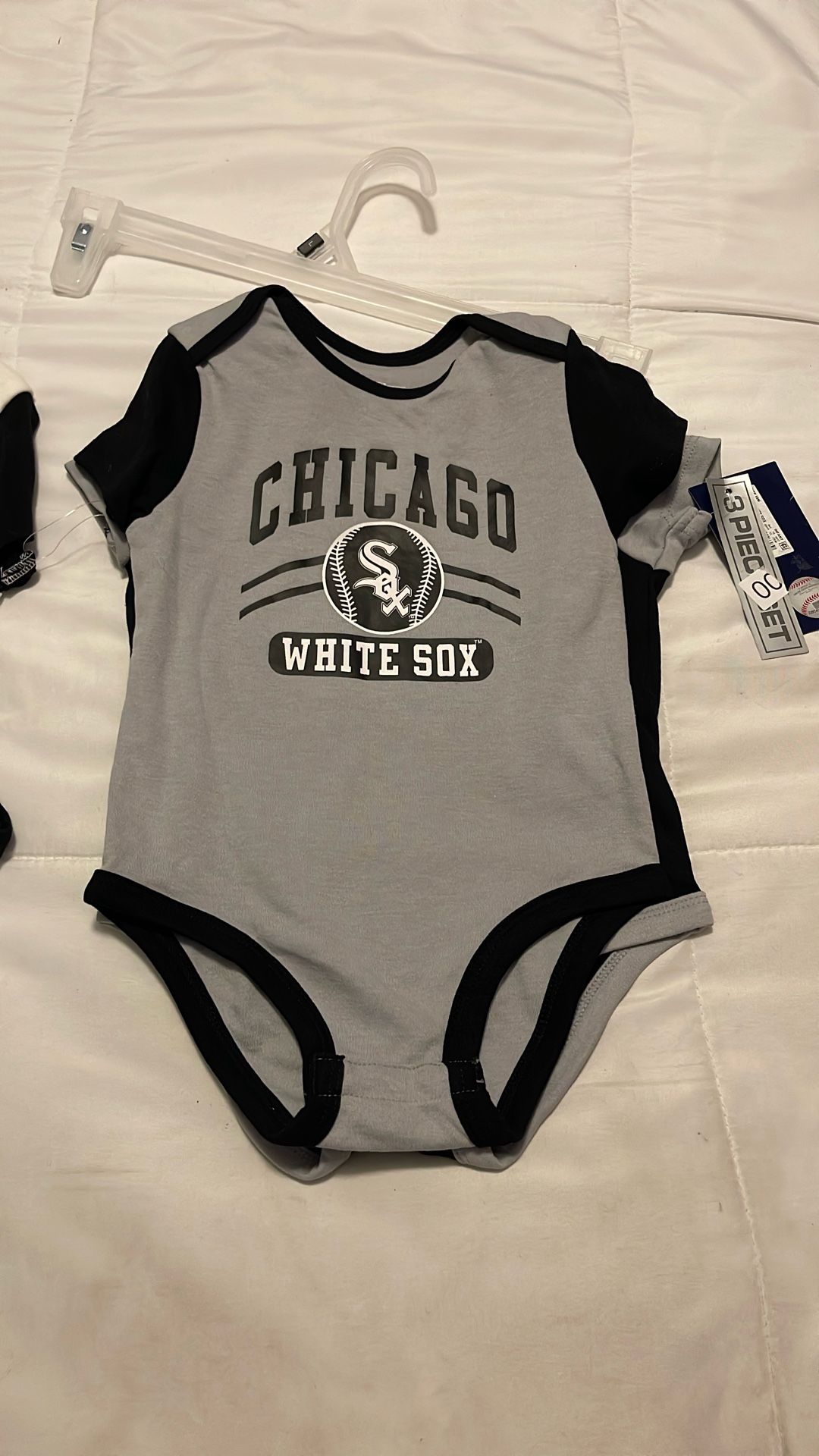 Chicago White Sox 3piece Onesie Set 18 Months