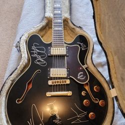 Epiphone Sheraton-II Pro Semi-Hollow Electric Guitar Ebony Kip Moore Edition!