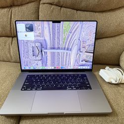 2021/2022 MacBook Pro 16” , M1 Pro ,16gb Ram, 1TB  SSD,fast, 14 Cycles Only,Excellent 