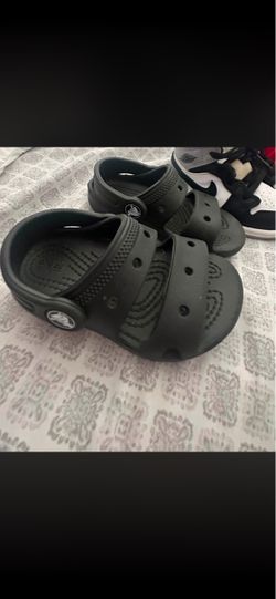 Toddler shoes bundle 7c