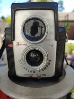Starflex brownie camera vintage