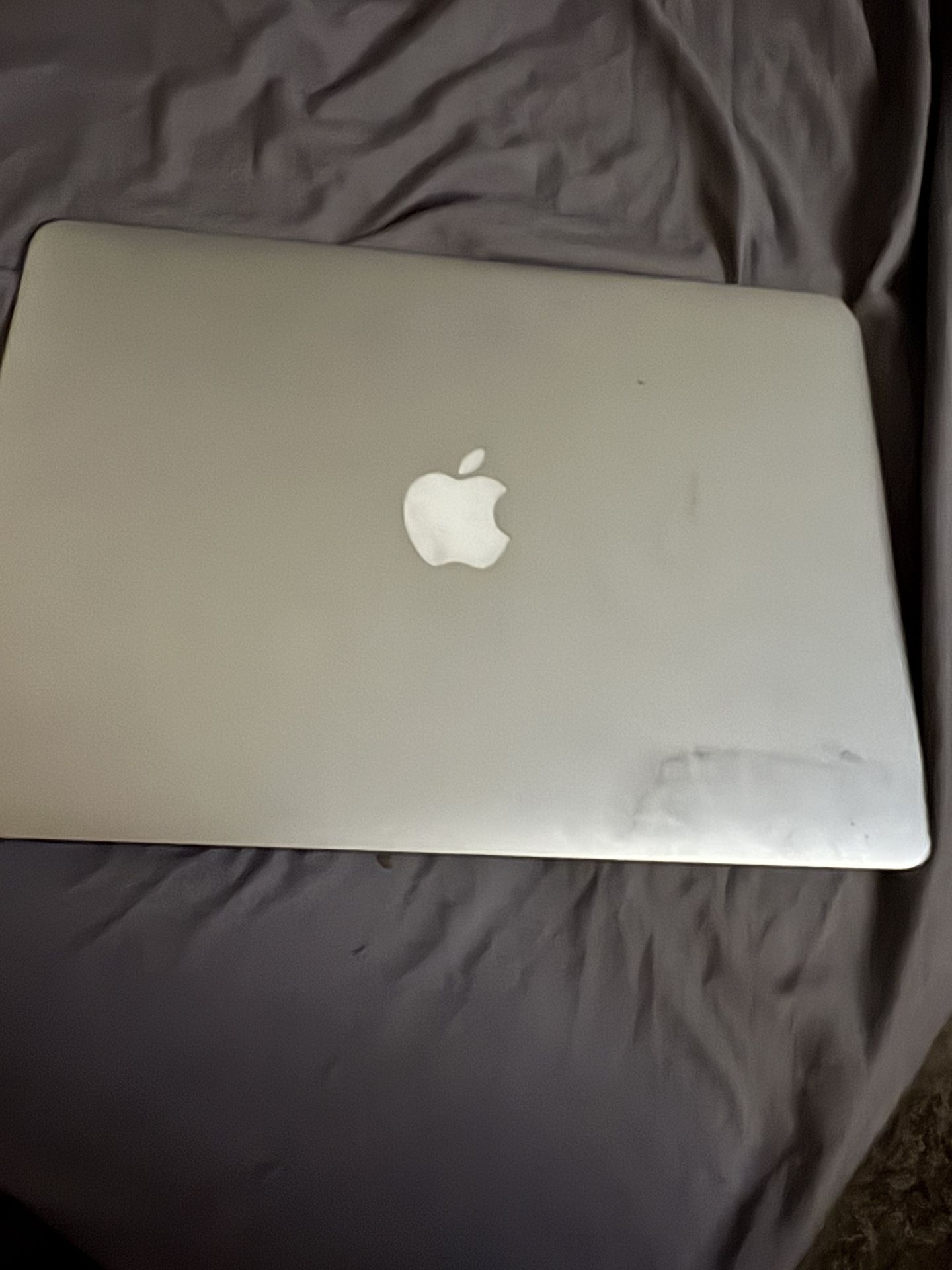 Macbook