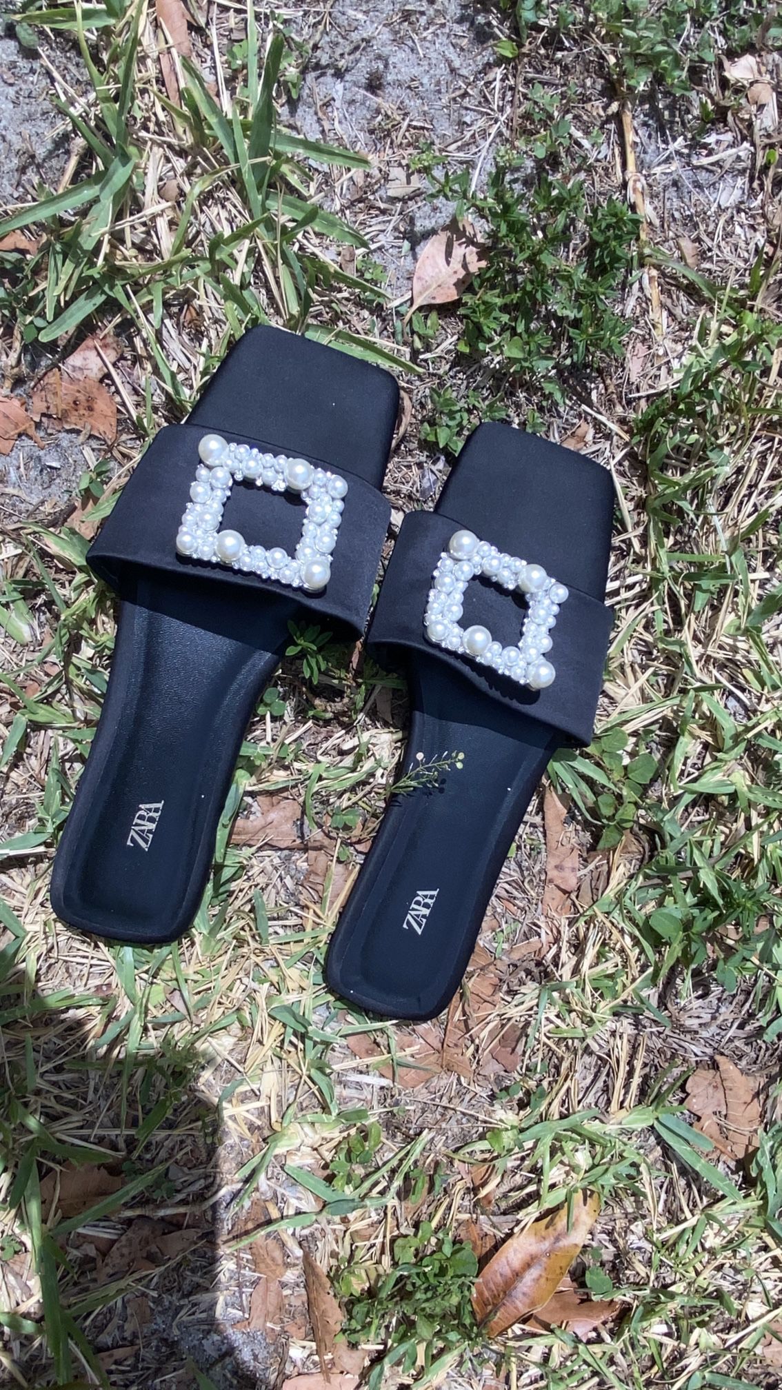 zara black sandals 