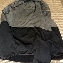 Colombia Sweater Size Small 