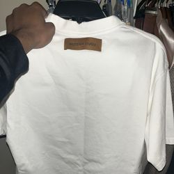 Louis Vuitton Short Sleeved Cotton Crewneck size small