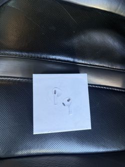 AirPods 3rd Generation With MagSafe Charging Case 