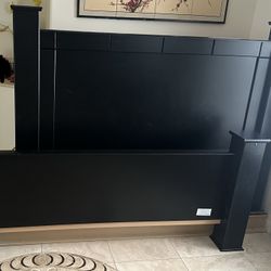 Queen Bed Set