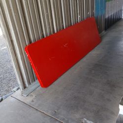 8 Foot Foldable Table