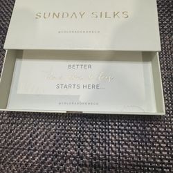 Colorado Home Sunday Silks Eye Mask (BOX ONLY)