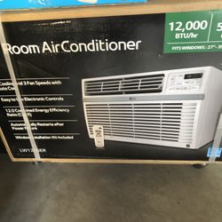 Brand New - LG Room Air conditioner