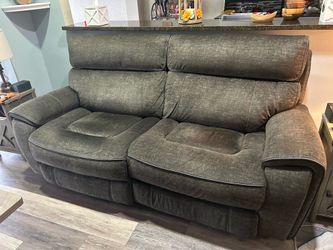 Rooms to go recliner love seat