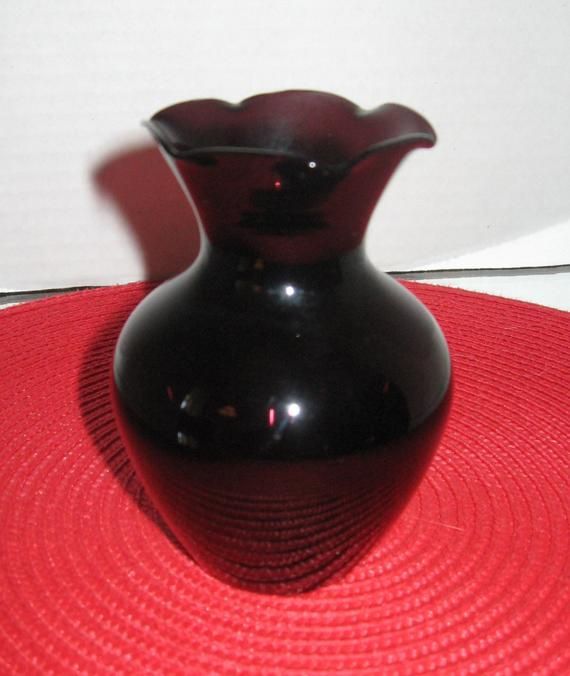 Vintage Black Amethyst Art Glass Ruffled Edge Vase, 4.2"H x 3"D - Mint Condition!