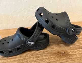 2 Toddler Size 5 Black Crocs & Vans & 1 Size 51/2 Checkered Vans