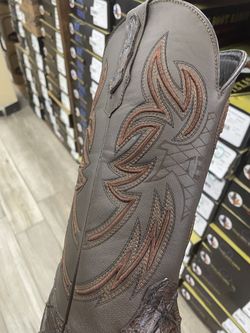 men boots
