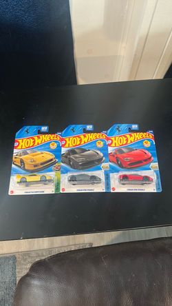 Ferrari hot wheels X 3