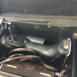 Singer 3-110 Portable Sewing Machine 