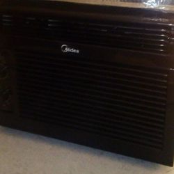5,000 Btu Air Conditioning New Black Window Unit All Parts Included