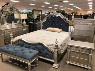 BRAND NEW COMPLETE BEDROOM SET