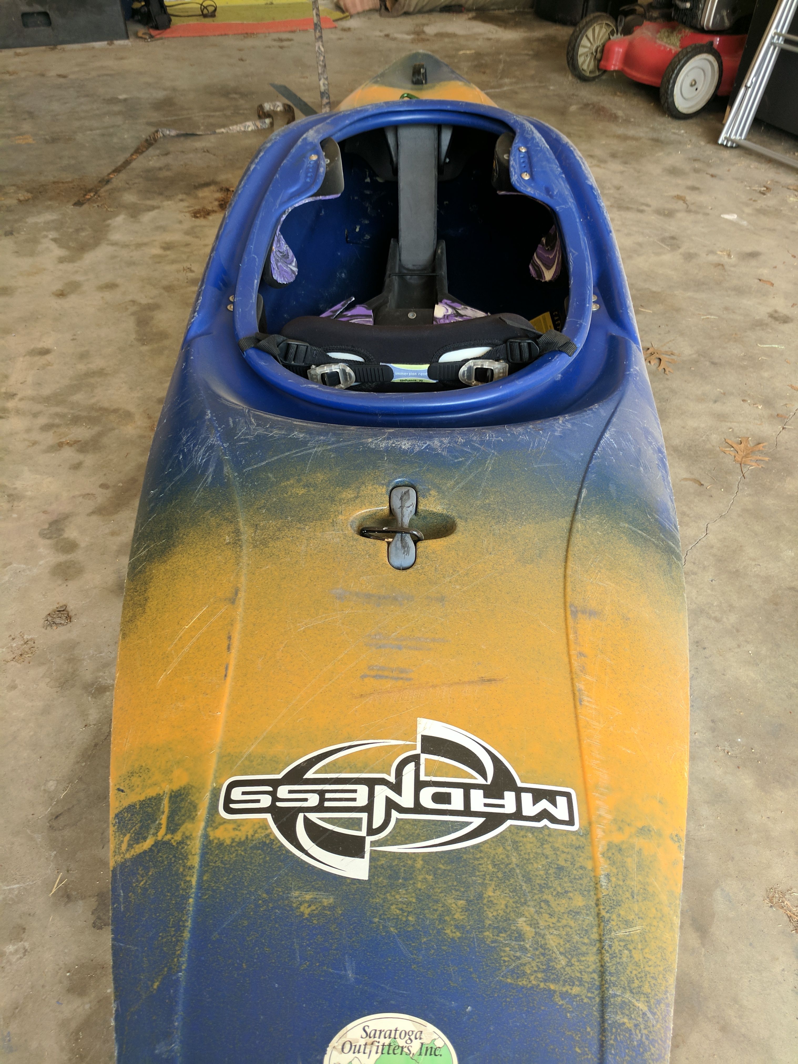 Perception madness kayak