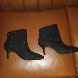 Maurices Heel Boots Sizes From 7.5-12