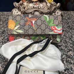 Authentic Gucci Tian Bird GG Supreme Leather bifold wallet 