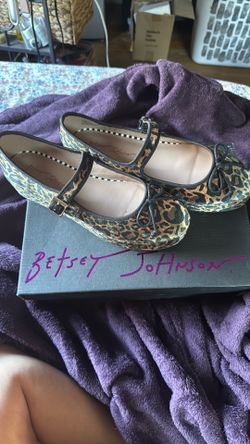 Mary Jane Leopard