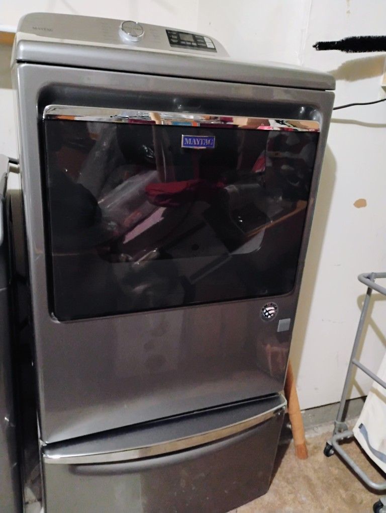 Maytag Washer And Dryer
