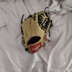 Rawling Gold Glove Pitchers Glove 11.5