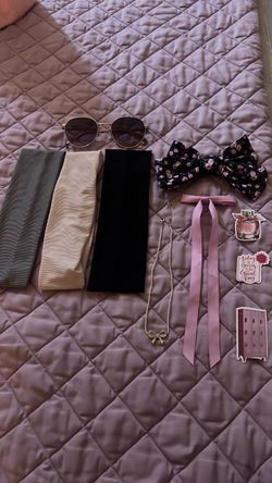 Mini Women's Accessories Bundle Lot