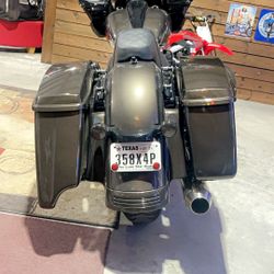 Harley Davidson Road Glide Saddlebags 