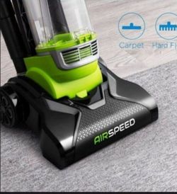 Eureka Light weight Bagless Upright Vacuum Cleaner/ New