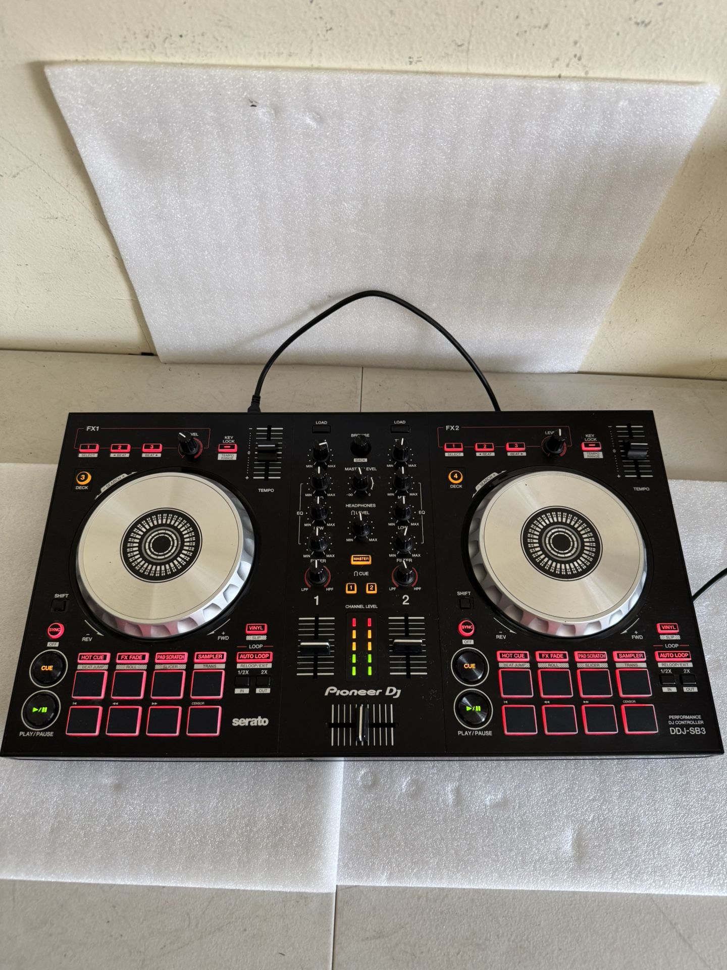 PIONEER DDJ-SB3 DJ CONTROLLER + USB CABLE